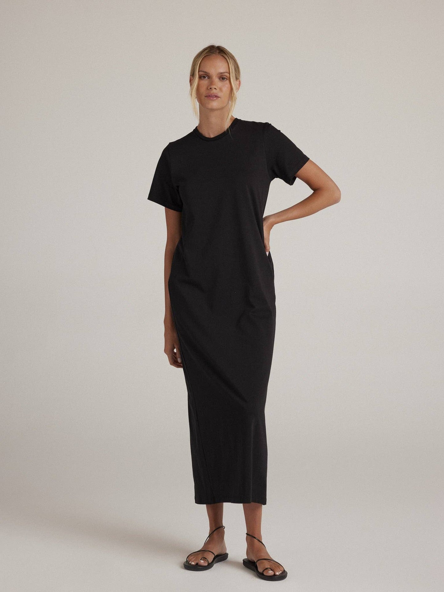 T-Shirt Style Short Sleeve "WALKER" Maxi Dress - Black