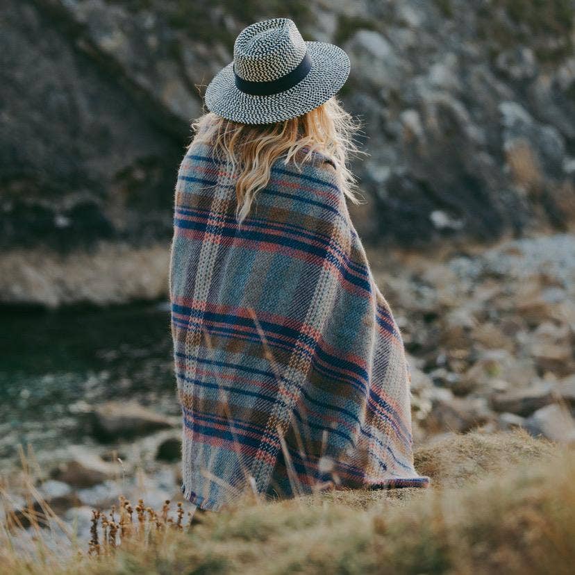 Random Recycled Wool Blanket