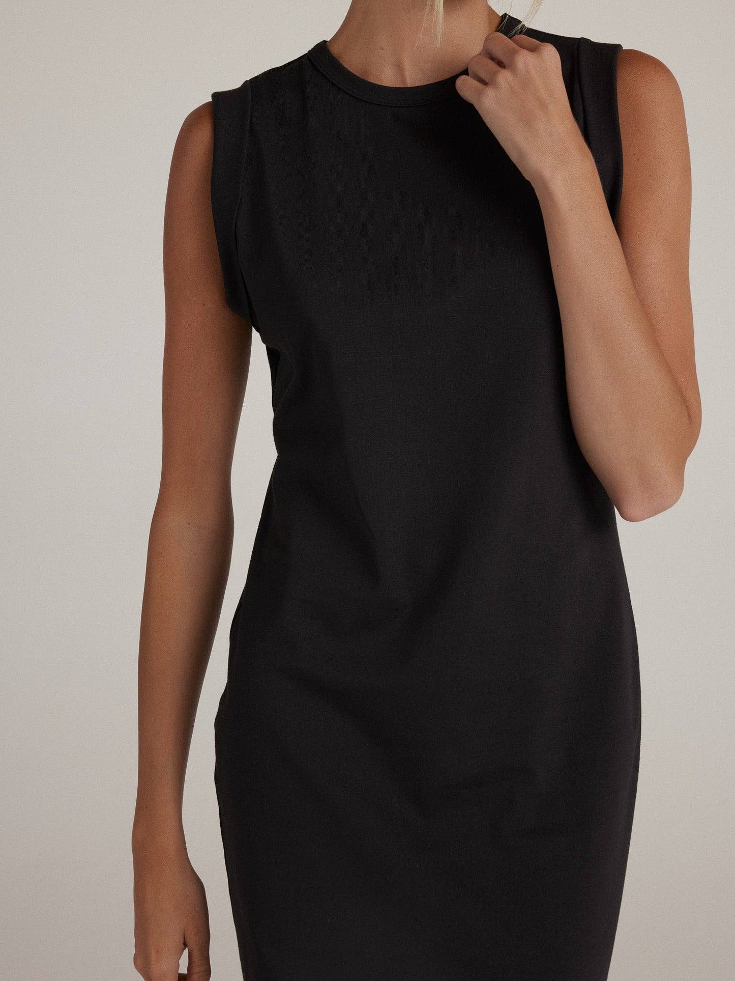 Sleeveless Black "David" Maxi Dress