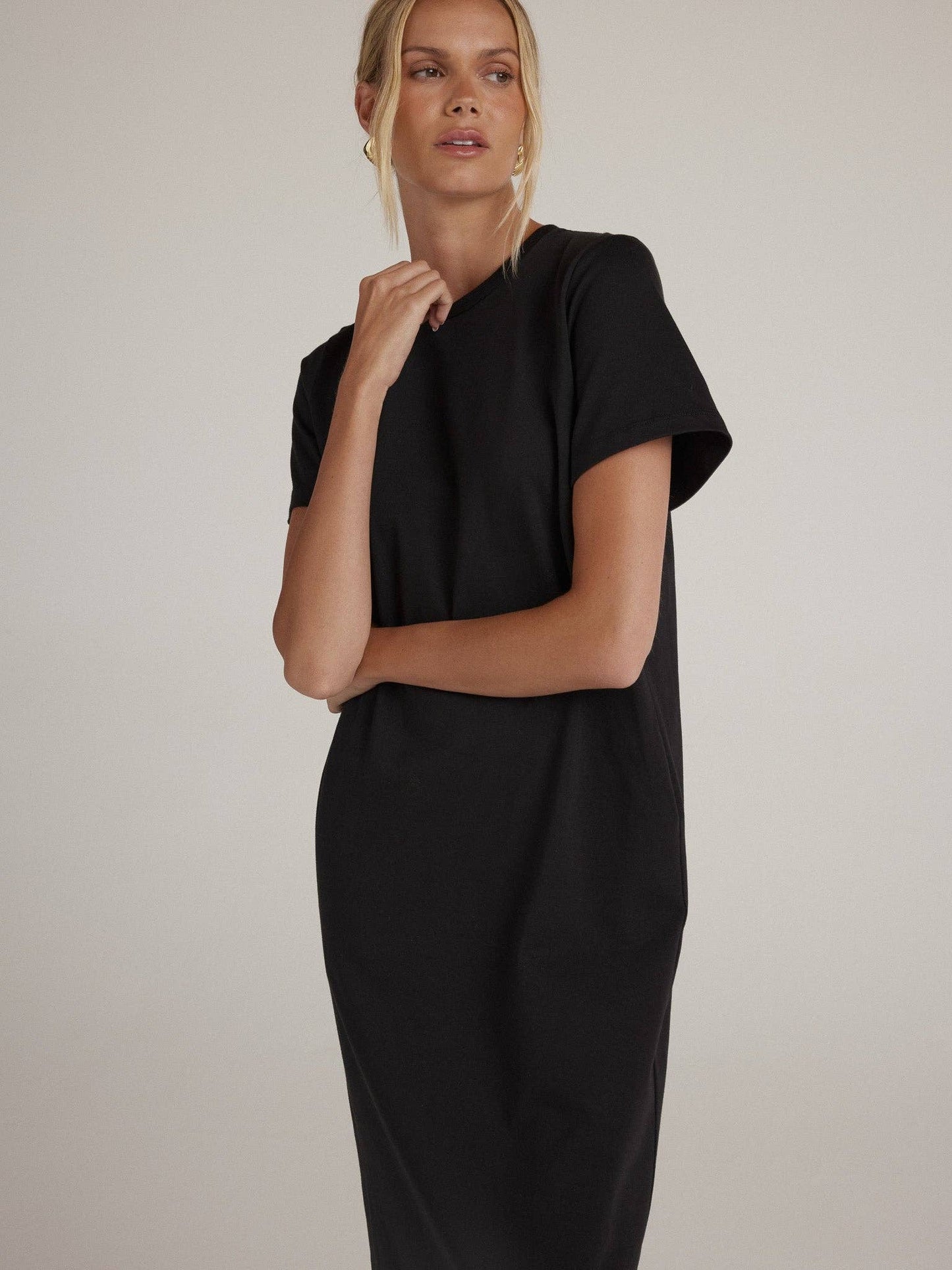 T-Shirt Style Short Sleeve "WALKER" Maxi Dress - Black